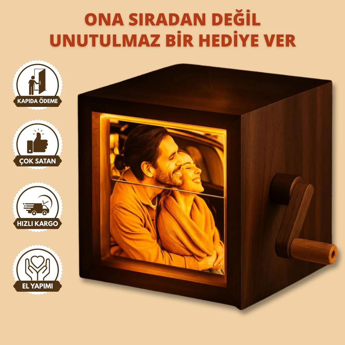 Kişiye Özel Işıklı Fotoğraf Kutusu – El Yapımı, Unutulmaz Hediye