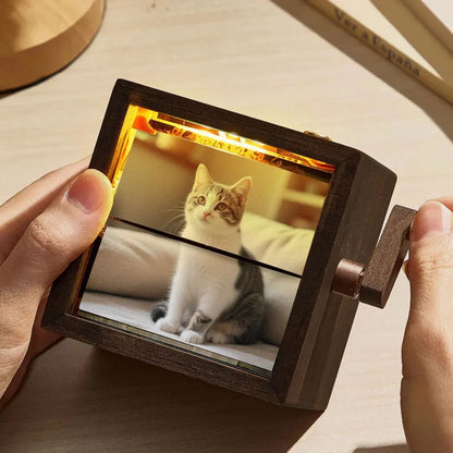 Kişiye Özel Işıklı Fotoğraf Kutusu – El Yapımı, Unutulmaz Hediye